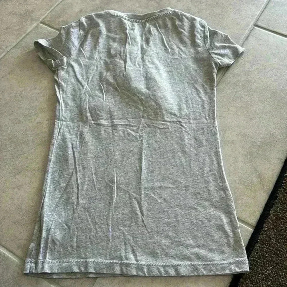 Aeropostale Graphic Tee - Picture 2 of 3